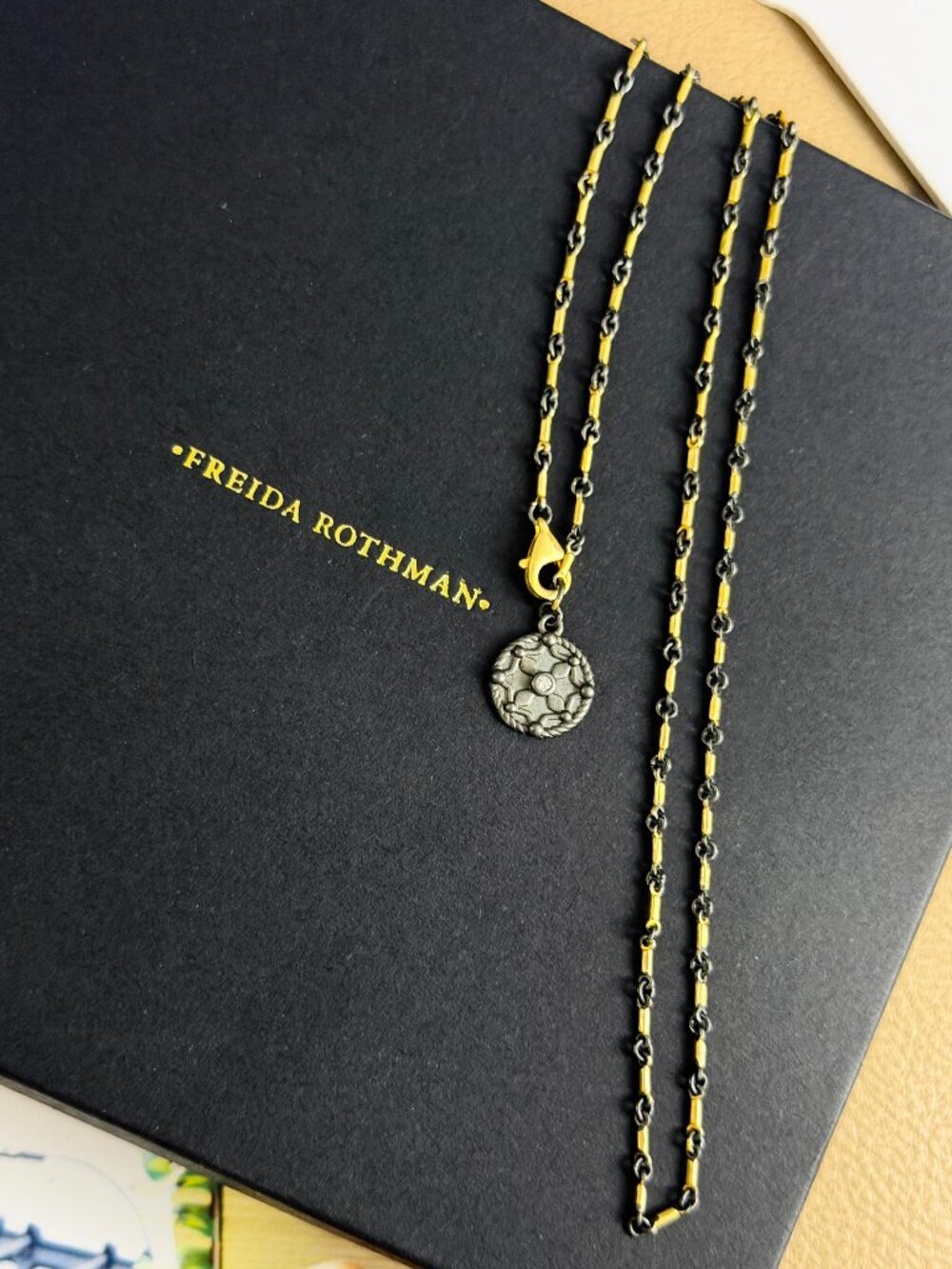 FREIDA ROTHMAN - Signature Two-Tone Bar Link Necklace - Black & Gold